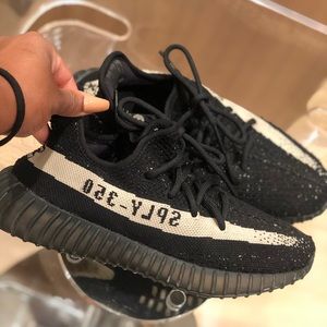 Adidas Yeezy Boost 350 V2